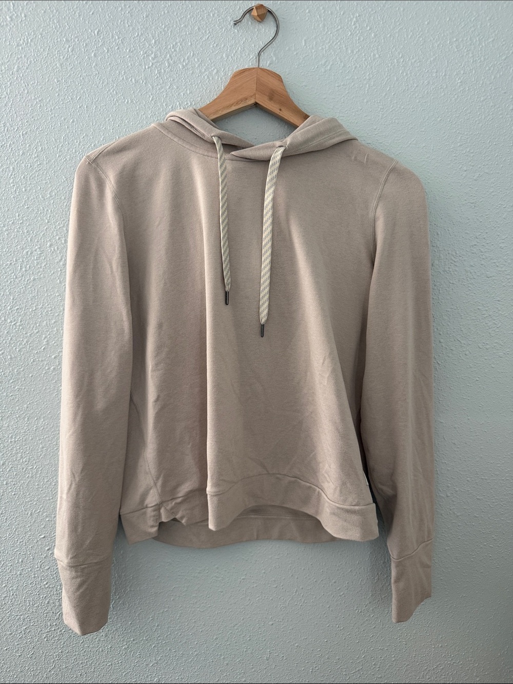 Vouri Light Beige Pullover Hoodie